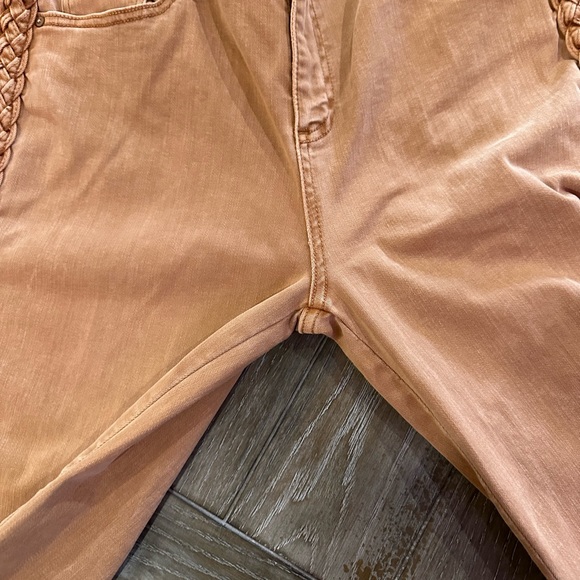 Wash Lab Jeans - Picture 12 of 13